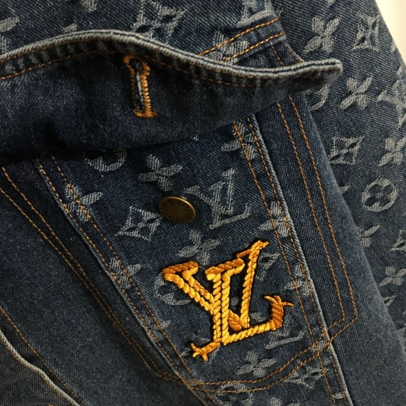 Louis Vuitton Outwear